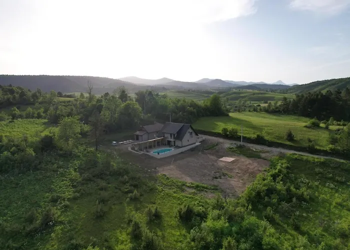 Villa Nesa - Beautiful Guest House At Continental Croatia With Outdoor Swimming Pool, Sauna And 3 Bedrooms