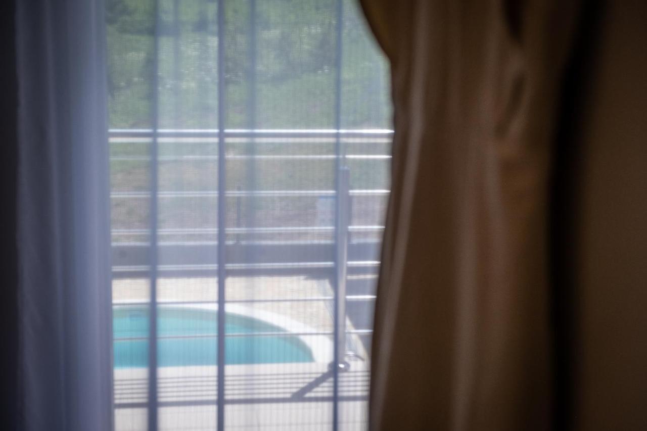 Nesa - Beautiful At Continental Croatia With Outdoor Swimming Pool, Sauna And 3 Bedrooms Plaski