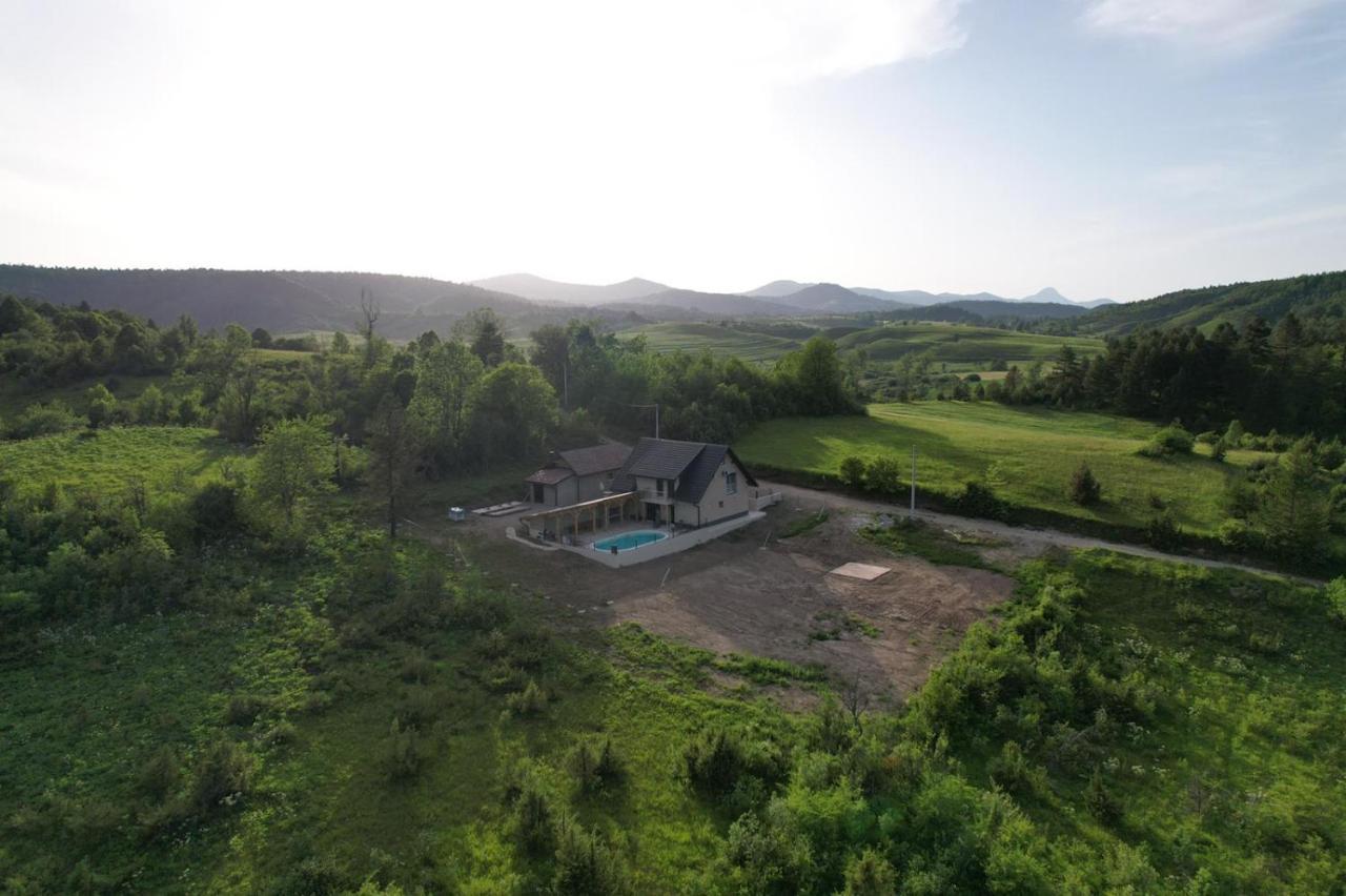Nesa - Beautiful At Continental Croatia With Outdoor Swimming Pool, Sauna And 3 Bedrooms *